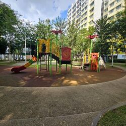 Blk 428A Floral Spring @ Yishun (Yishun), HDB 4 Rooms #466874871